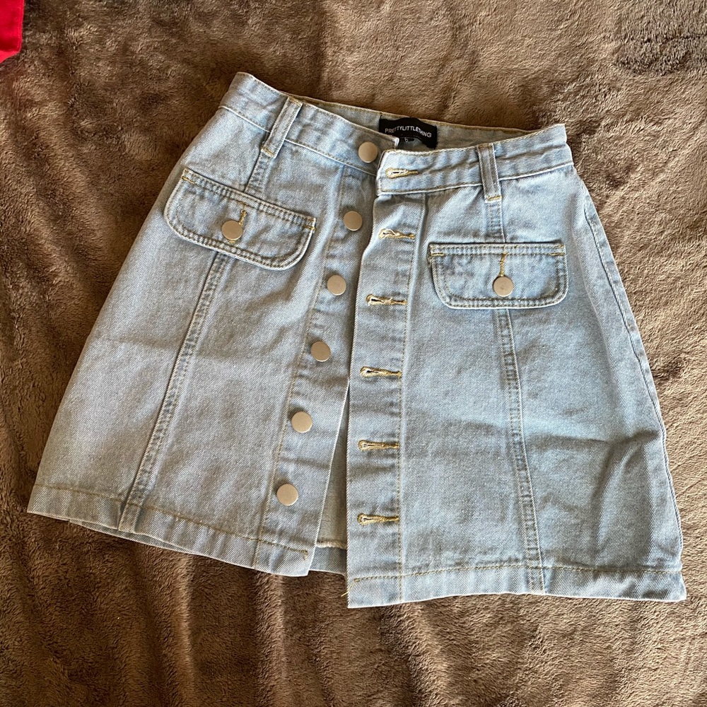 Pretty Little Thing Denim Skirt